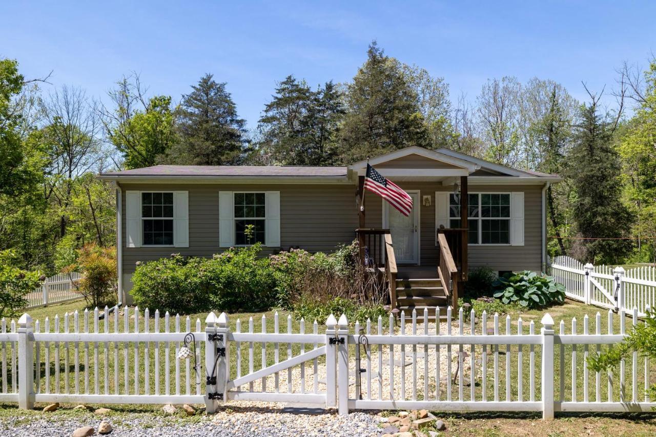 River Front Shenandoah Sweetheart-The Cottage Rileyville Exterior foto